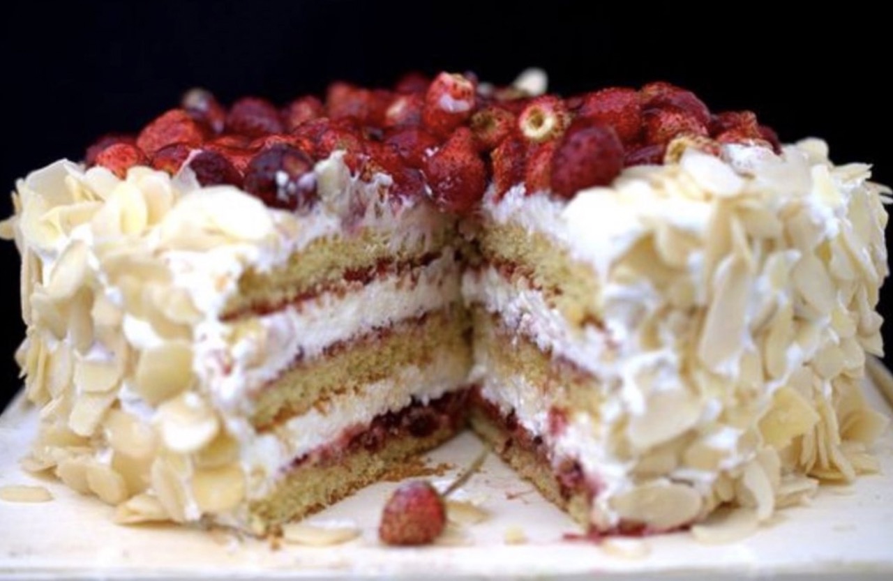 White Chocolate Almond Raspberry Cake Gourmet Martha
